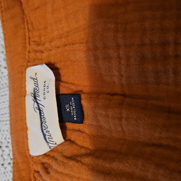 Universal Thread Women's Small Rust Blouse - Picture 2 of 3